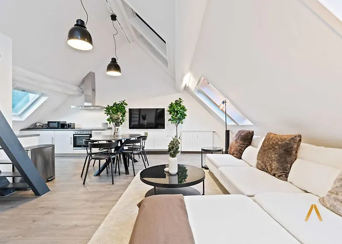 Daire Charming 1br Loft In Ville-haute,