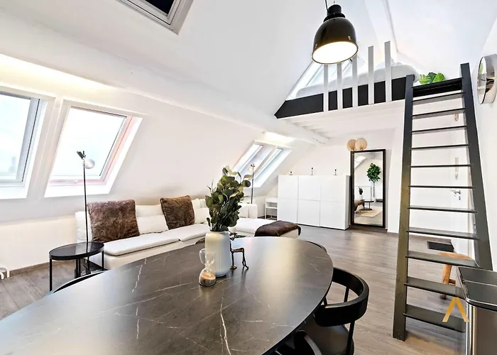 Charming 1br Loft In Ville-haute, 아파트